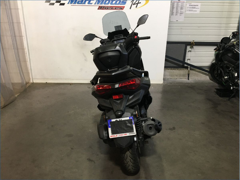 YAMAHA 125 XMAX 