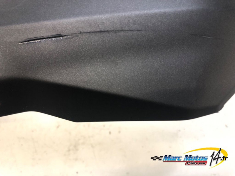 CACHE LATERAL GAUCHE YAMAHA MT07 A2 2014