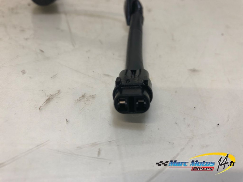 CONTACTEUR DE FREIN ARRIERE YAMAHA MT07 A2 2014
