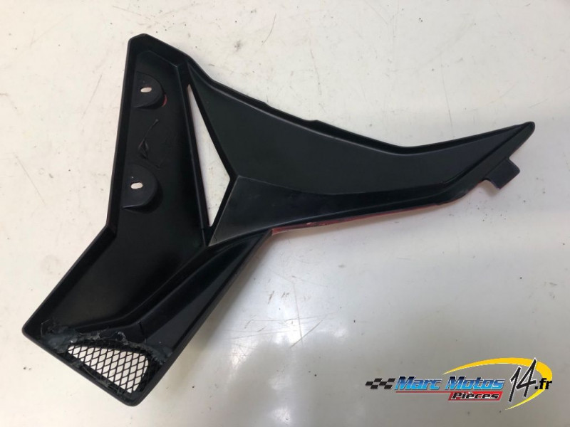 ECOPE DE RADIATEUR GAUCHE YAMAHA MT07 A2 2014