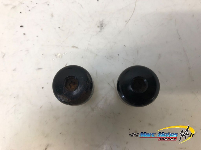 EMBOUT DE GUIDON YAMAHA MT07 A2 2014