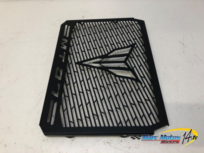GRILLE DE RADIATEUR YAMAHA MT07 A2 2014