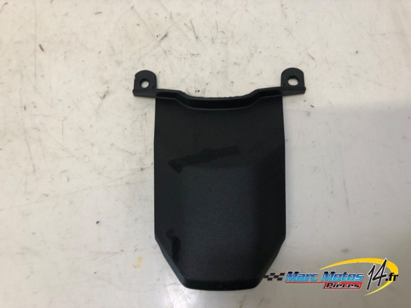 JONCTION ARRIERE DE CACHES LATERAUX YAMAHA MT07 A2 2014