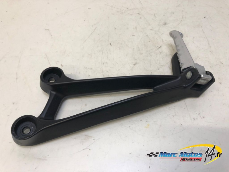 PLATINE ARRIERE GAUCHE YAMAHA MT07 A2 2014