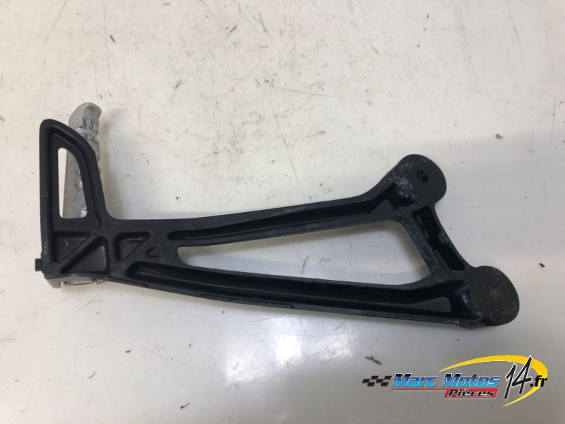 PLATINE ARRIERE GAUCHE YAMAHA MT07 A2 2014