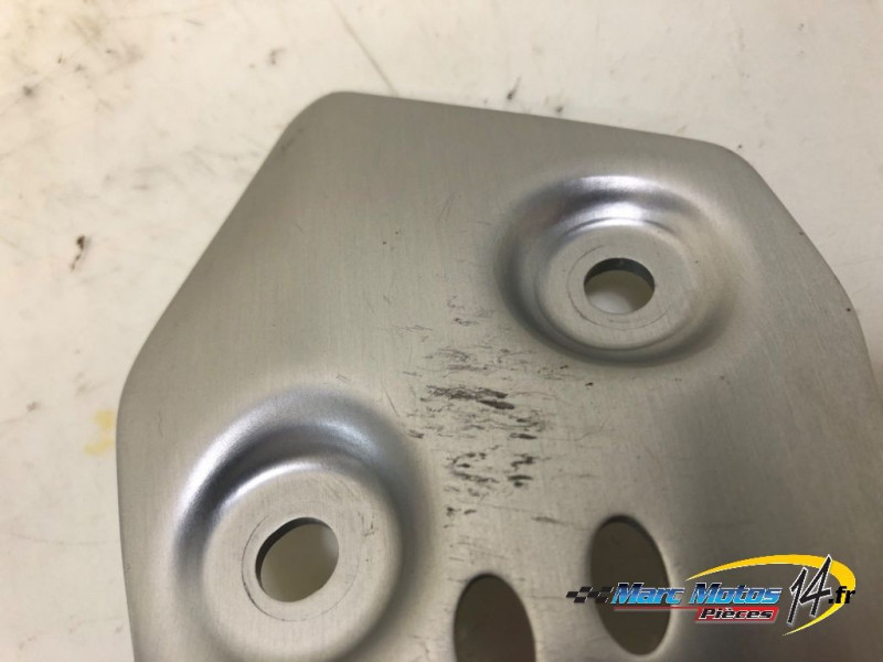 PLATINE AVANT DROITE YAMAHA MT07 A2 2014