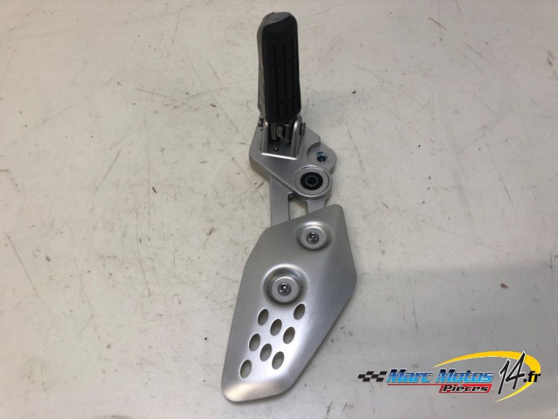 PLATINE AVANT GAUCHE YAMAHA MT07 A2 2014
