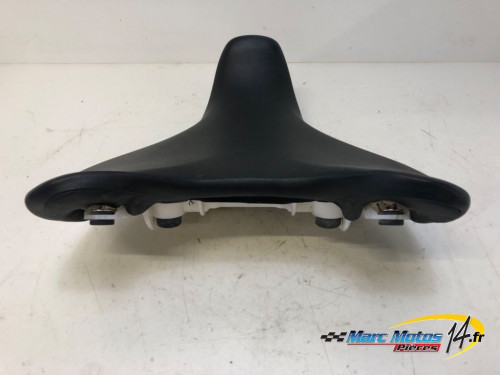 SELLE AVANT YAMAHA MT07 A2 2014