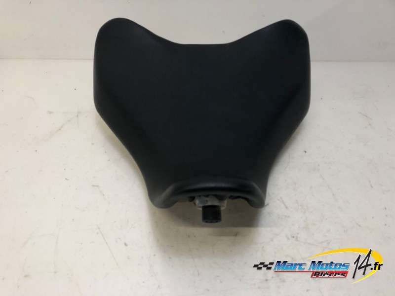 SELLE AVANT YAMAHA MT07 A2 2014