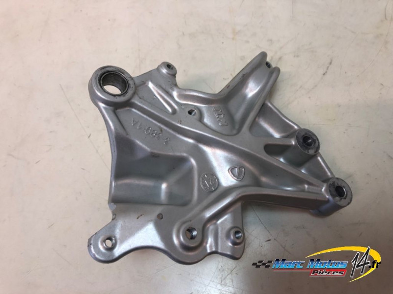 PLATINE AVANT DROITE DUCATI 1200 MULTISTRADA V4 S 2022