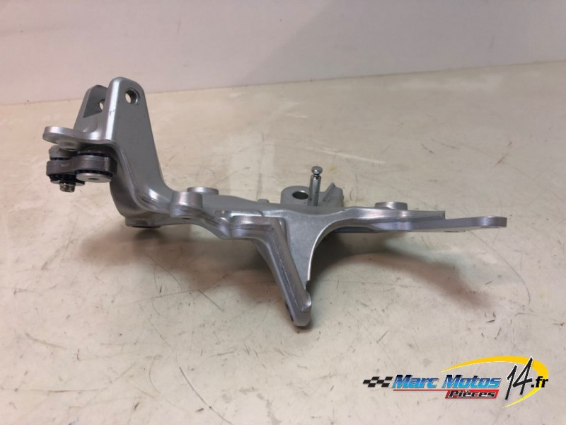 PLATINE AVANT GAUCHE DUCATI 1200 MULTISTRADA V4 S 2022