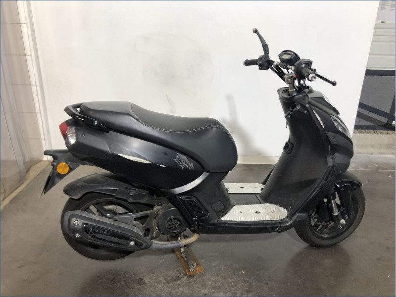 PEUGEOT 50 STREETZONE 