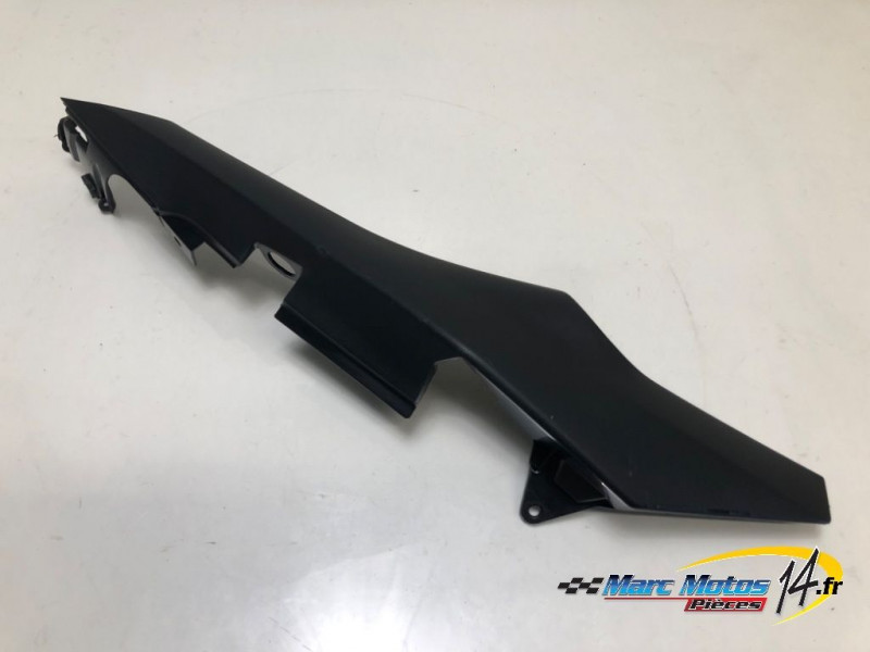 CACHE LATERAL GAUCHE HONDA NC700S 35KW 2012