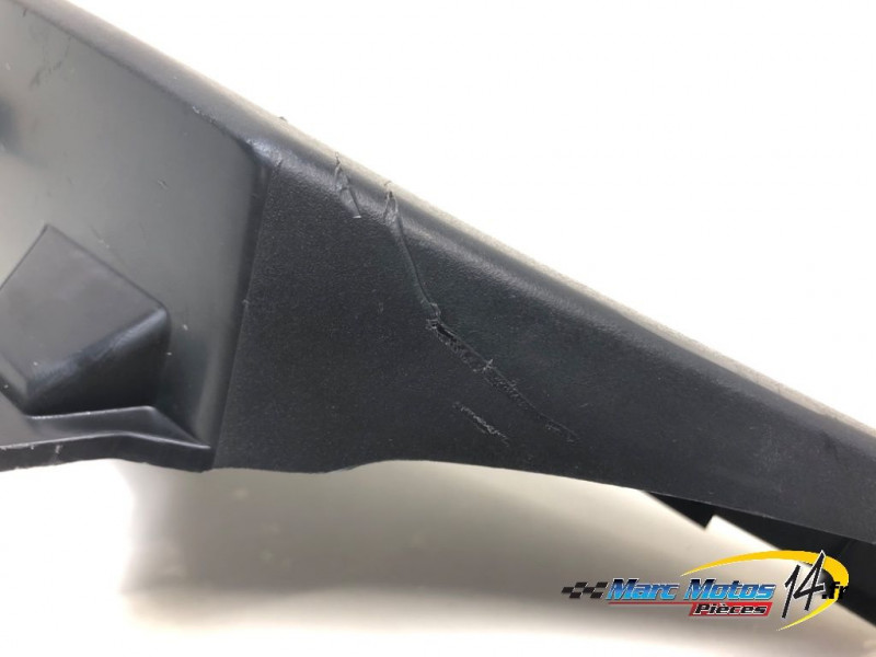 CACHE LATERAL GAUCHE HONDA NC700S 35KW 2012