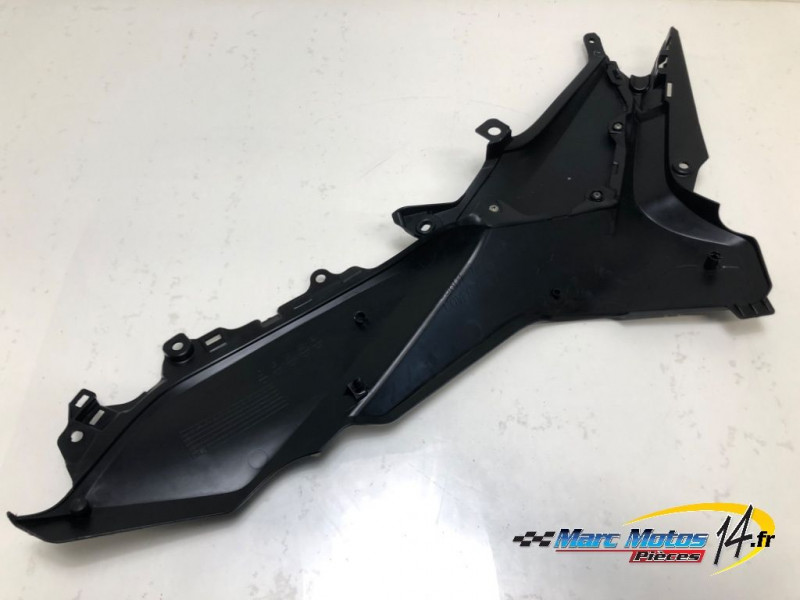CACHE LATERAL INTERMEDIAIRE DROIT HONDA NC700S 35KW 2012