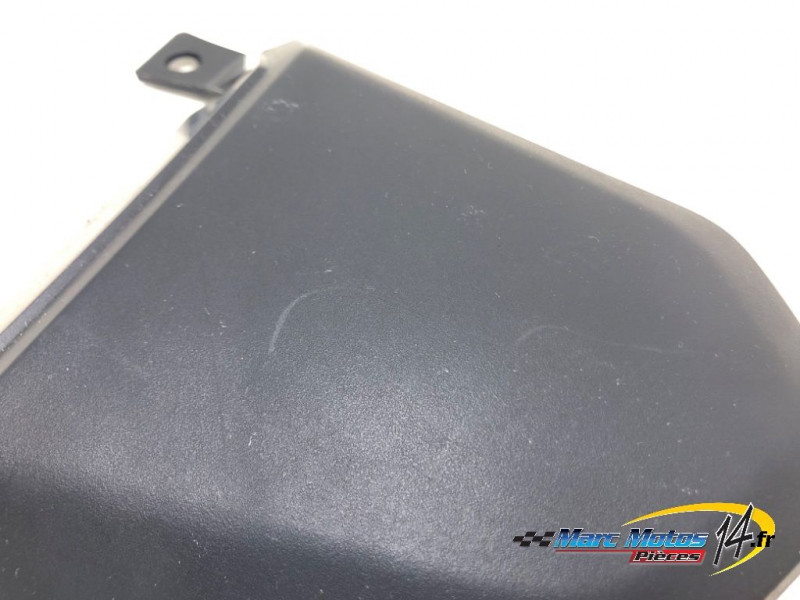 JONCTION ARRIERE DE CACHES LATERAUX HONDA NC700S 35KW 2012