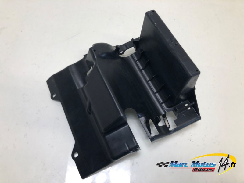 PLASTIQUES ET CAOUTCHOUCS DIVERS HONDA NC700S 35KW 2012