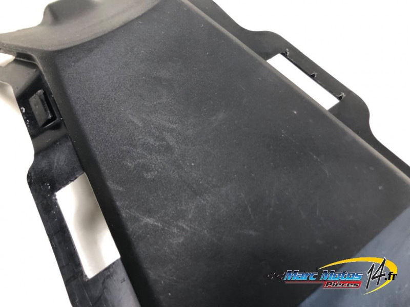 PLASTIQUES ET CAOUTCHOUCS DIVERS HONDA NC700S 35KW 2012