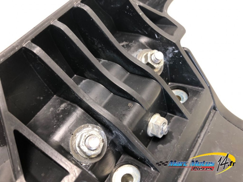 SUPPORT DE PLAQUE HONDA NC700S 35KW 2012