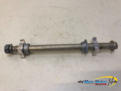 AXE DE ROUE ARRIERE HONDA CBR650R ABS 2021