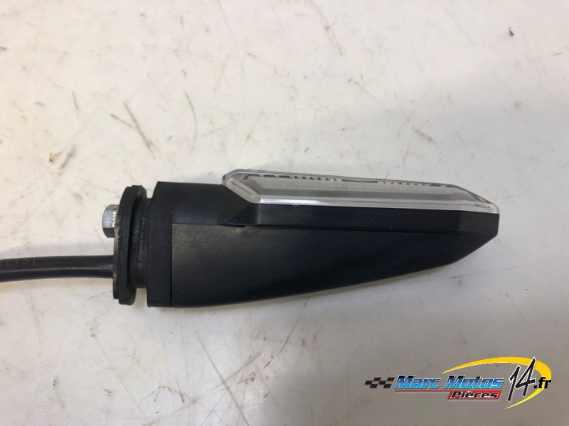 CLIGNOTANT ARRIERE GAUCHE HONDA CBR650R ABS 2021