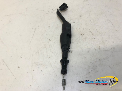 CONTACTEUR DE FREIN ARRIERE HONDA CBR650R ABS 2021
