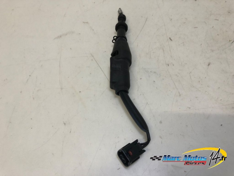 CONTACTEUR DE FREIN ARRIERE HONDA CBR650R ABS 2021