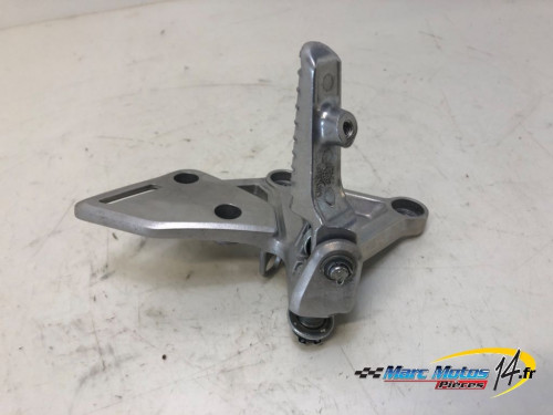 PLATINE AVANT DROITE HONDA CBR650R ABS 2021