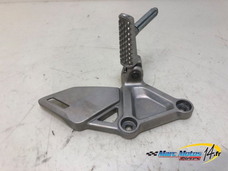 PLATINE AVANT GAUCHE HONDA CBR650R ABS 2021