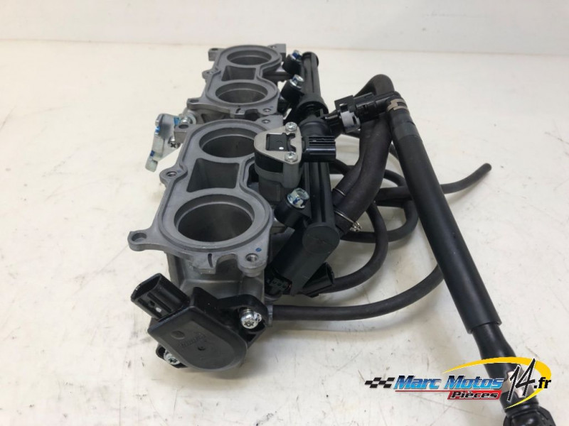 RAMPE D'INJECTION HONDA CBR650R ABS 2021