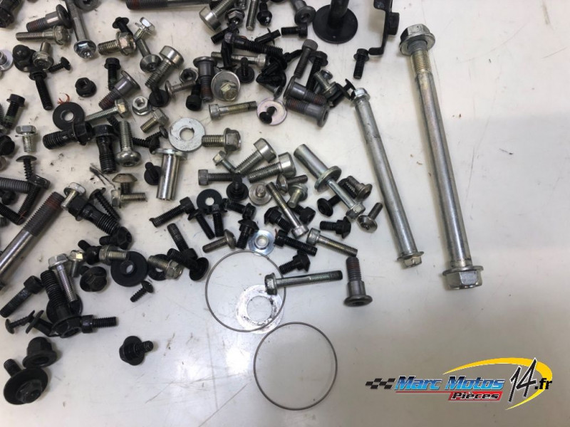 VISSERIE HONDA CBR650R ABS 2021