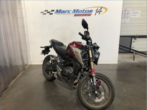 HONDA CB125R 