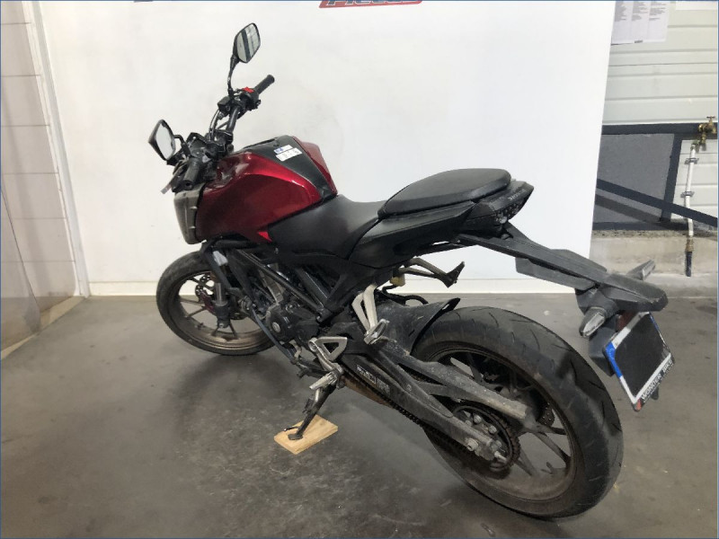 HONDA CB125R 