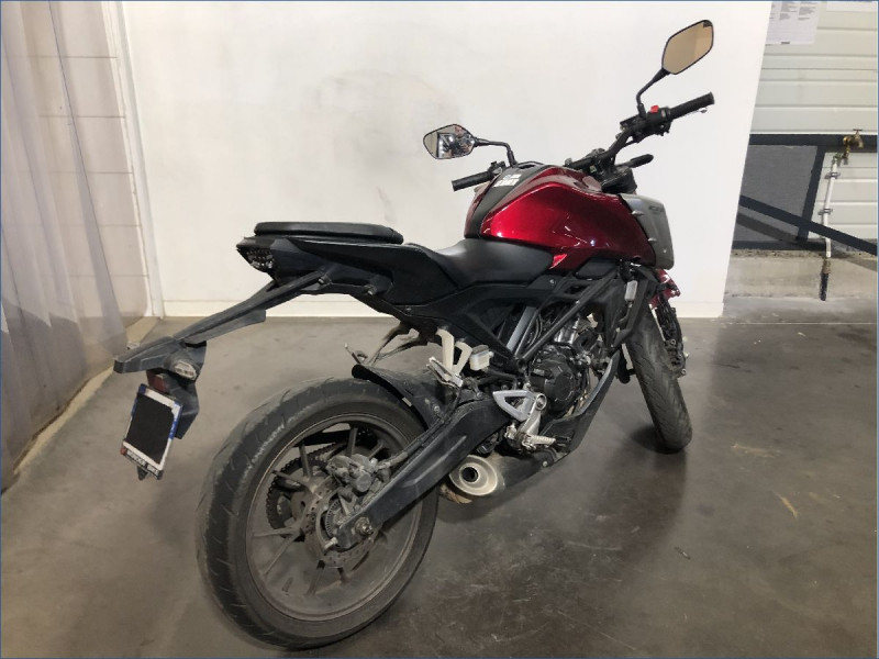 HONDA CB125R 