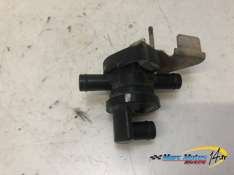 CLAPET DE RECYCLAGE DES GAZ HONDA 125 VARADERO 2001
