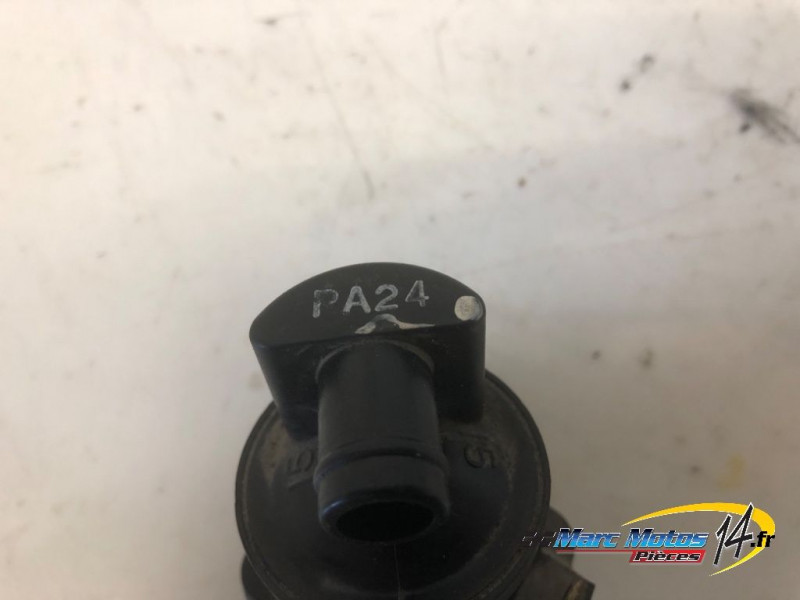 CLAPET DE RECYCLAGE DES GAZ HONDA 125 VARADERO 2001