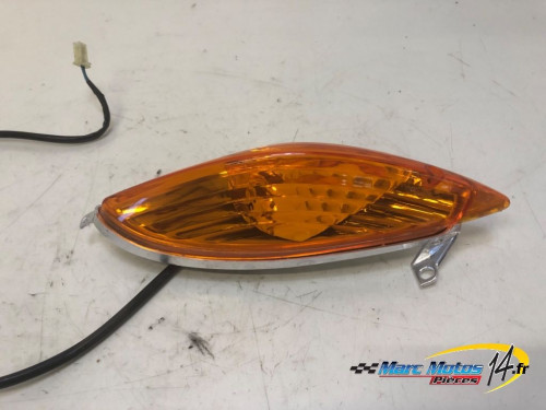CLIGNOTANT ARRIERE DROIT HONDA 125 VARADERO 2001