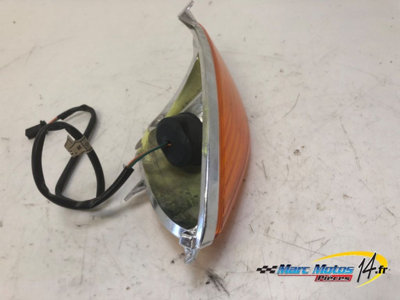 CLIGNOTANT ARRIERE GAUCHE HONDA 125 VARADERO 2001