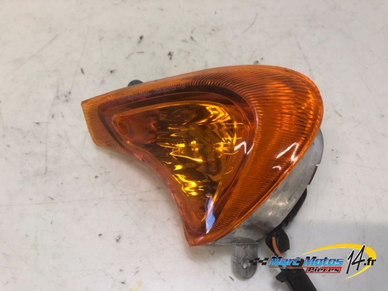 CLIGNOTANT AVANT GAUCHE HONDA 125 VARADERO 2001