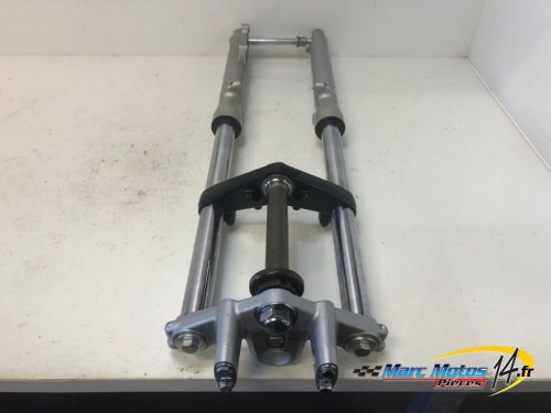 FOURCHE COMPLETE HONDA 125 VARADERO 2001