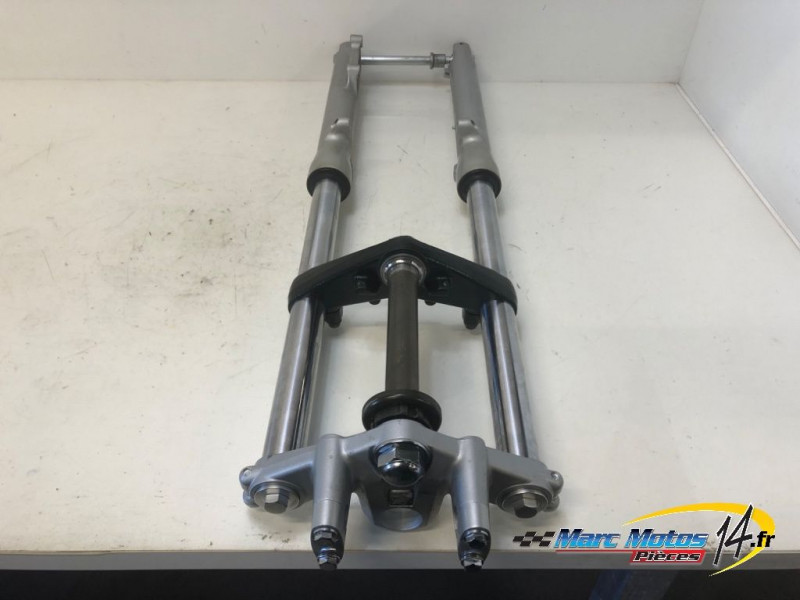 FOURCHE COMPLETE HONDA 125 VARADERO 2001