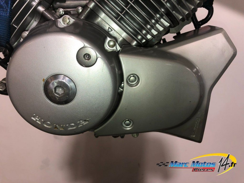 MOTEUR HONDA 125 VARADERO 2001