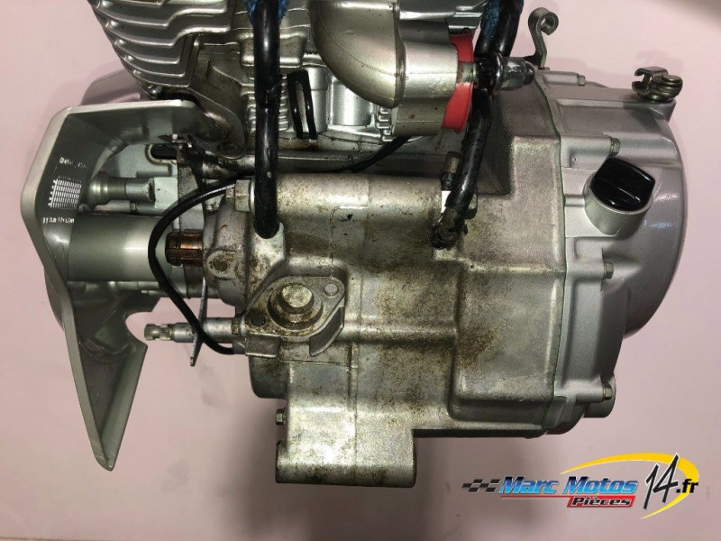 MOTEUR HONDA 125 VARADERO 2001
