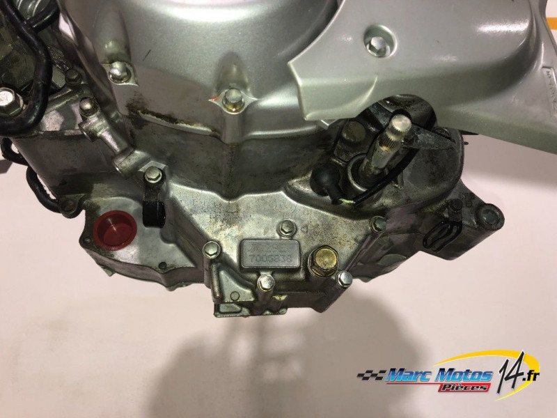 MOTEUR HONDA 125 VARADERO 2001