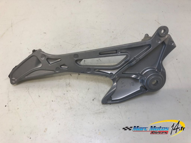 PLATINE MIXTE DROITE HONDA 125 VARADERO 2001