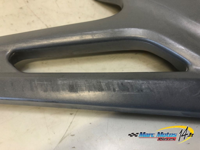PLATINE MIXTE DROITE HONDA 125 VARADERO 2001