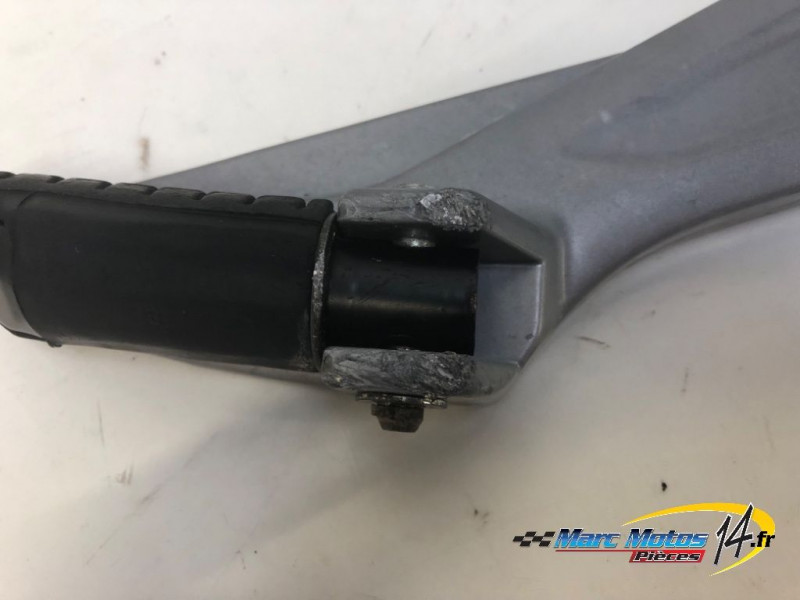 PLATINE MIXTE DROITE HONDA 125 VARADERO 2001