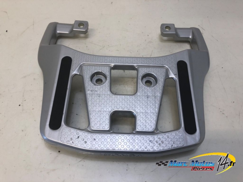 PORTE BAGAGE ARRIERE HONDA 125 VARADERO 2001