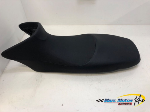 SELLE BIPLACE HONDA 125 VARADERO 2001