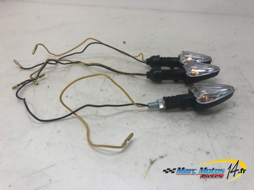 CLIGNOTANTS ADAPTABLES YAMAHA 125 TW 2002